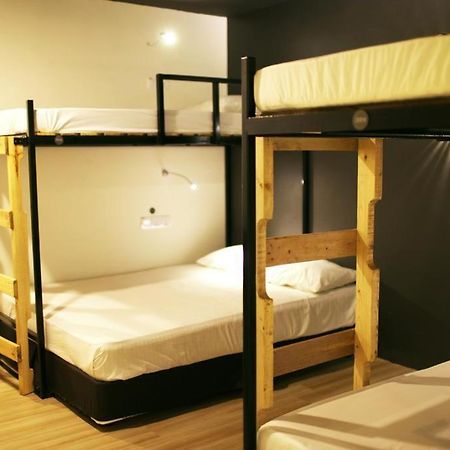 Ostello Revopackers Beds And Bunks Kuala Lumpur Esterno foto