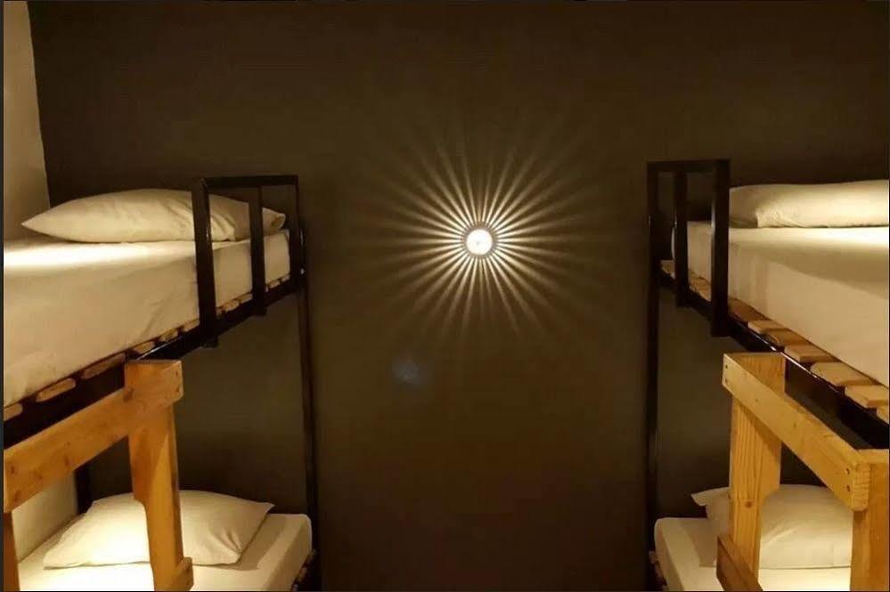 Ostello Revopackers Beds And Bunks Kuala Lumpur Esterno foto